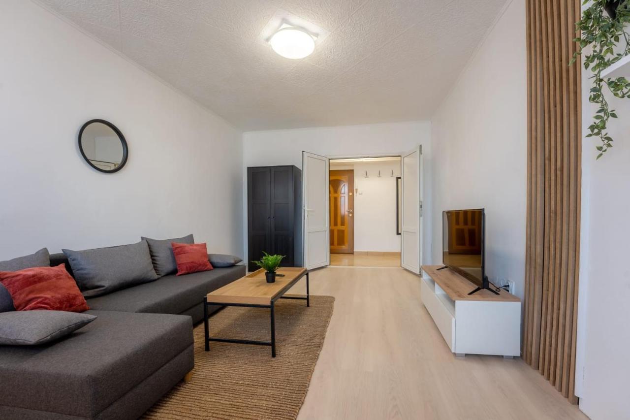 Nya Apartment Sighişoara Esterno foto